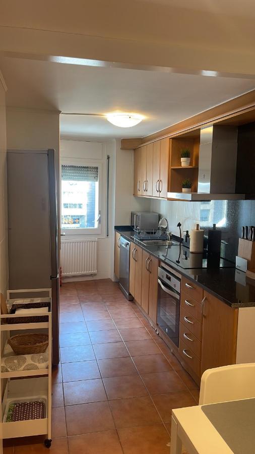 Ferienwohnung Apartamento En El Centro De Andorra La Vella Con Parking Exterior foto